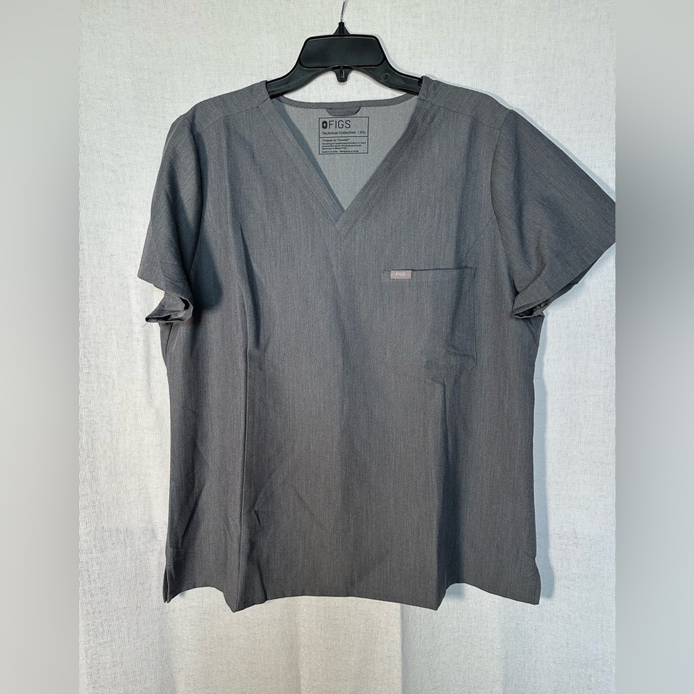 Figs Catarina Gray V-Neck Scrub Top with Chest Pocket